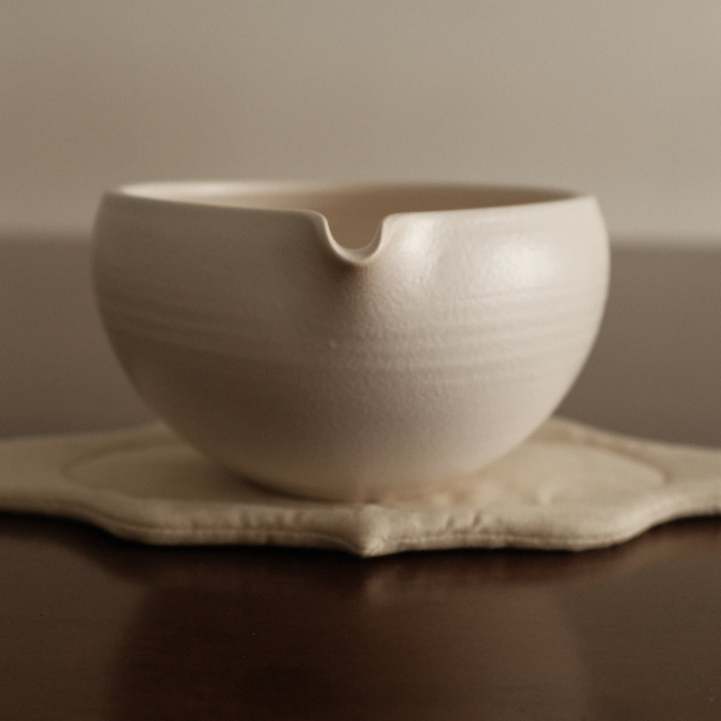 Yuli Handmade Matte Snow White Katakuchi Matcha Bowl Powdered Glaze Underglazed Stoneware