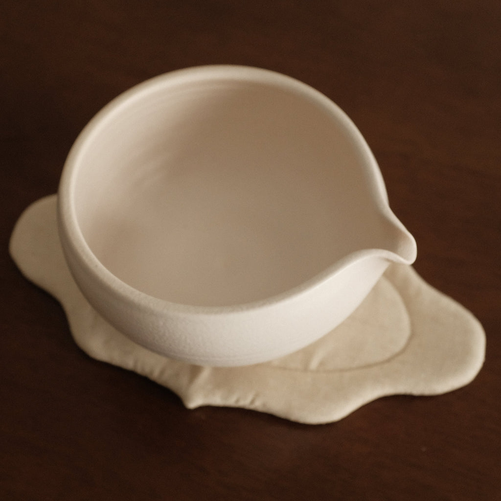 Yuli Handmade Matte Snow White Katakuchi Matcha Bowl Powdered Glaze Underglazed Stoneware