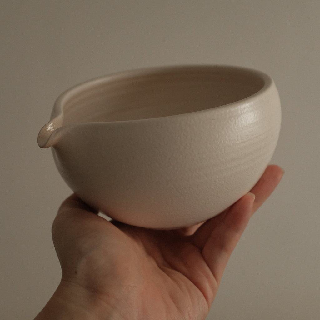 Yuli Handmade Matte Snow White Katakuchi Matcha Bowl Powdered Glaze Underglazed Stoneware