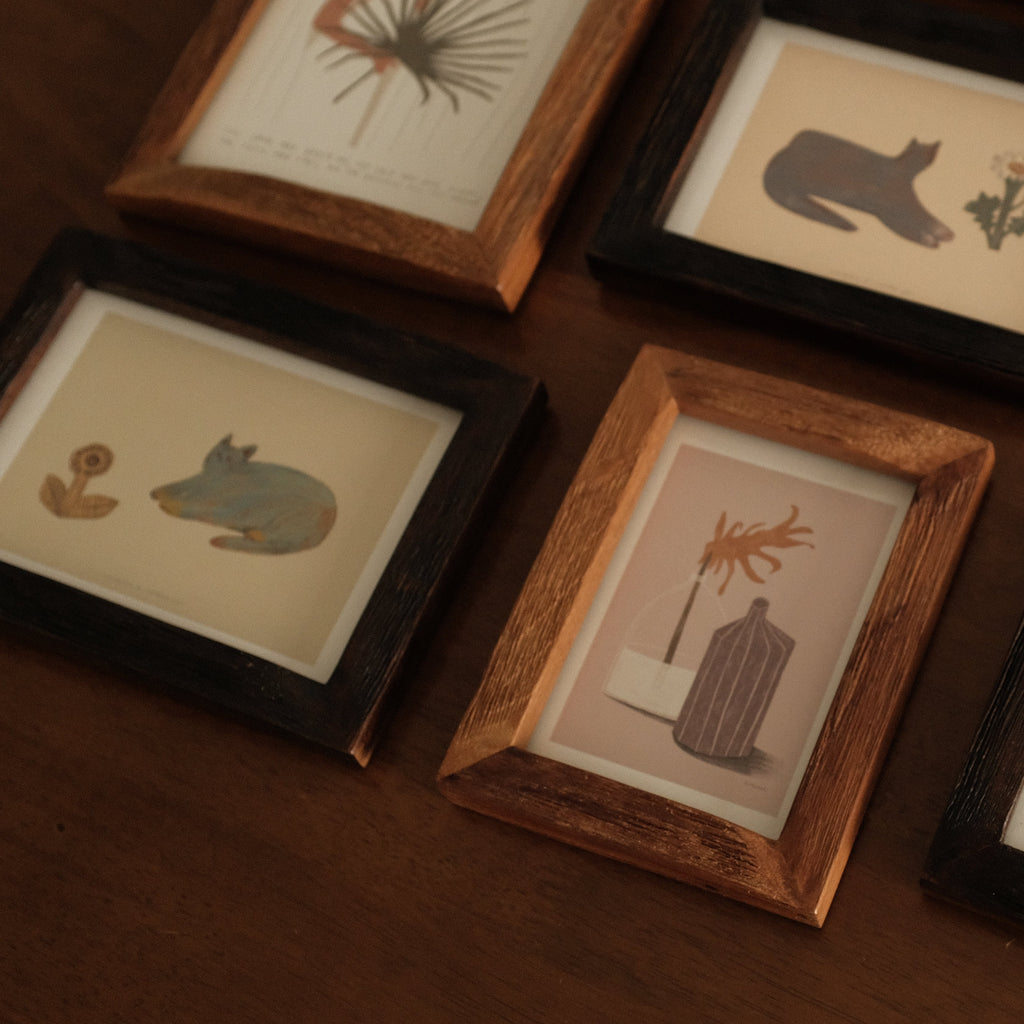 Petites Histoires Vintage Aged Teak Wood Photo Frame Blue Cat with Yellow Sunflower