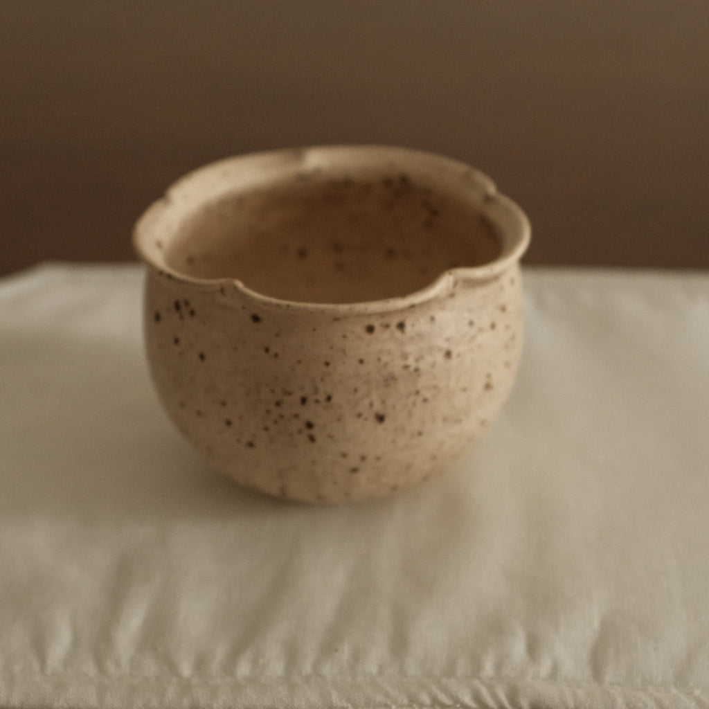 Yuli Handmade Antique Style Speckled Grey Beige Floral Rim Cup Powdered Glaze Underglaze Stoneware