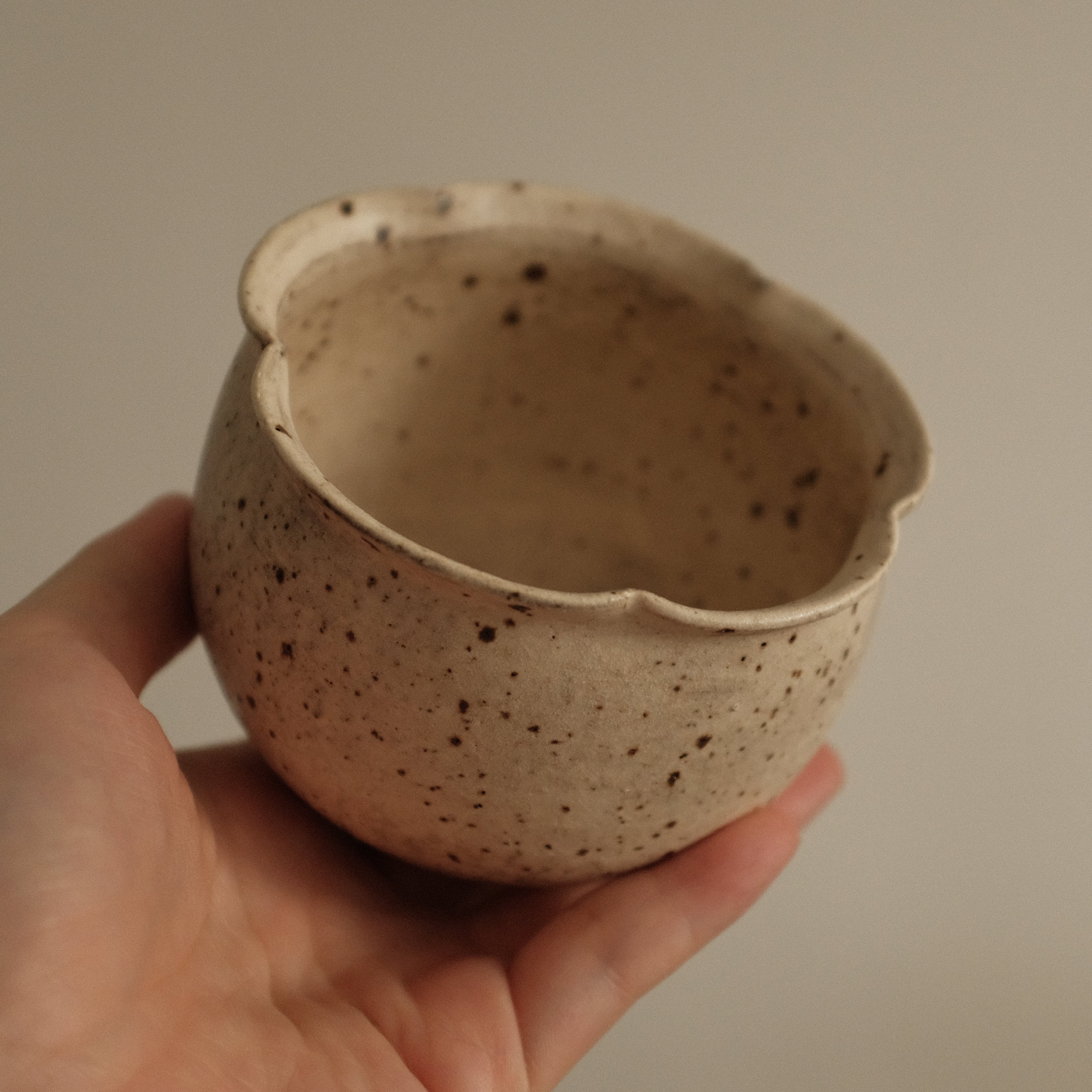 Yuli Handmade Antique Style Speckled Grey Beige Floral Rim Cup Powdered Glaze Underglaze Stoneware