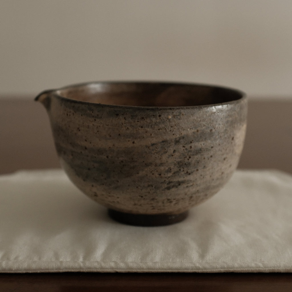 Yuli Handmade Speckled Brown Grey Katakuchi Chawan Matcha Bowl Powdered Glaze Underglazed Stoneware
