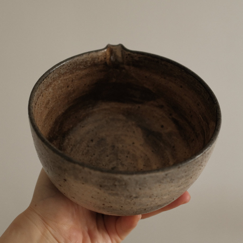 Yuli Handmade Speckled Brown Grey Katakuchi Chawan Matcha Bowl Powdered Glaze Underglazed Stoneware