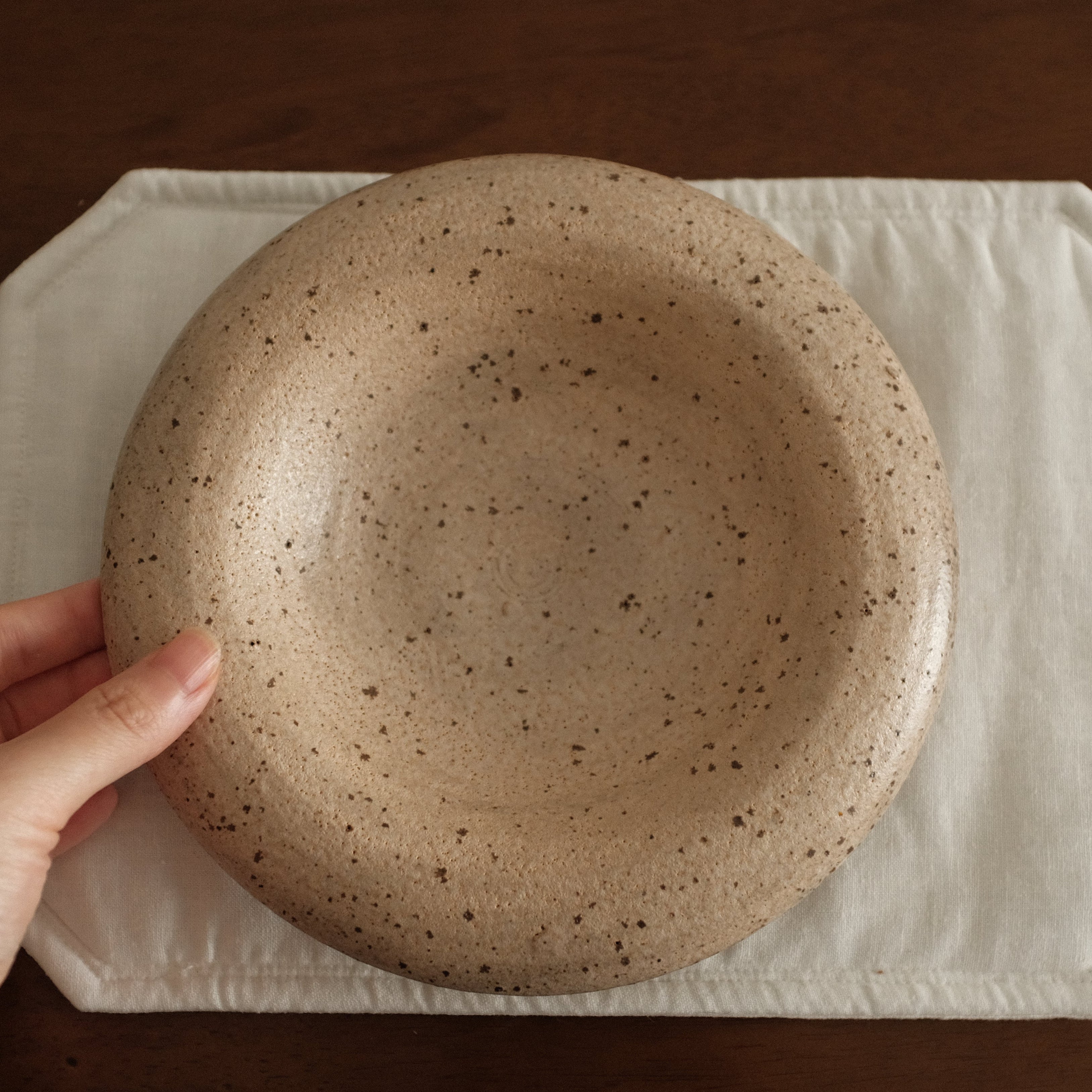 Yuli Handmade Speckled Beige Rolled Rim Deep Plate Dish Powdered Glaze Underglazed Stoneware