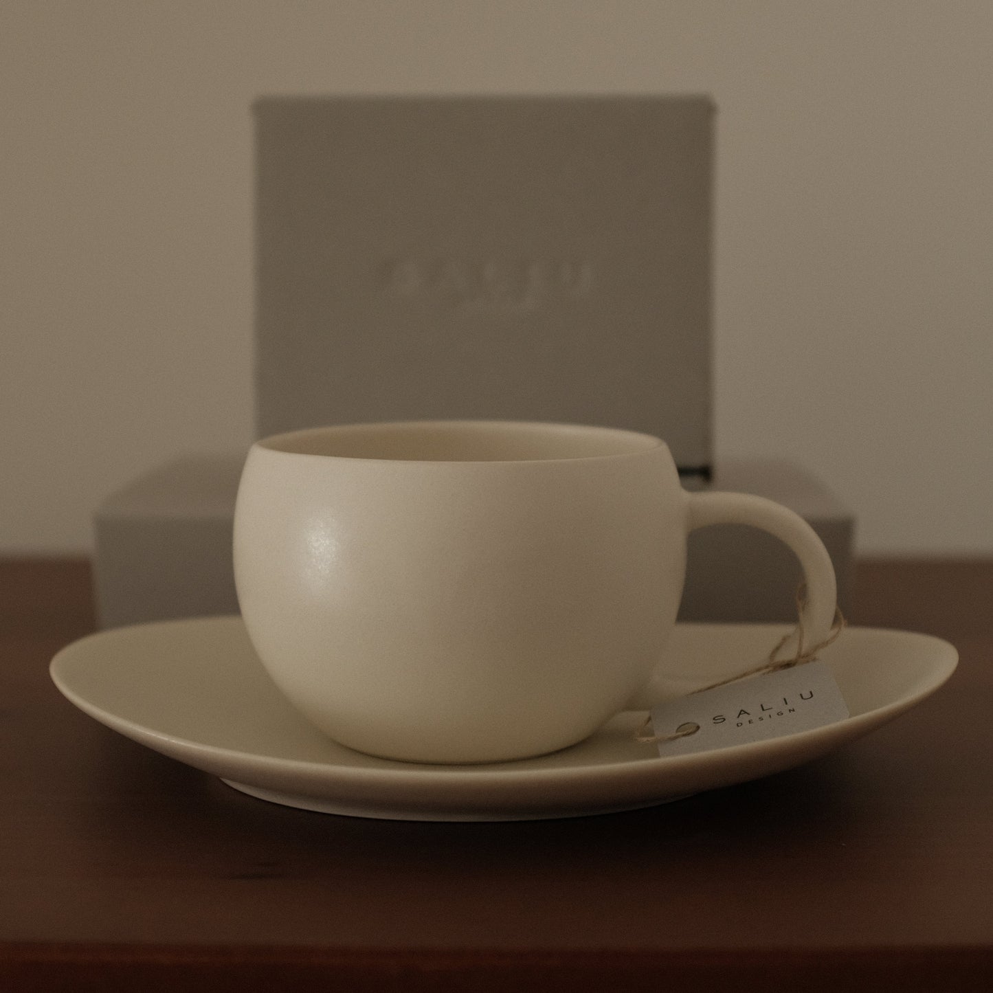 SALIU JAPAN Yui Mug and Tea Plate Gift Set Minoware