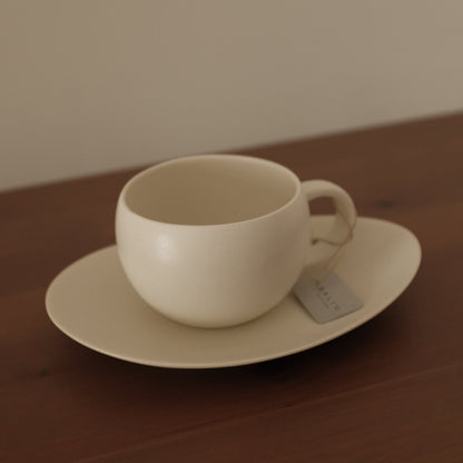 SALIU JAPAN Yui Mug and Tea Plate Gift Set Minoware