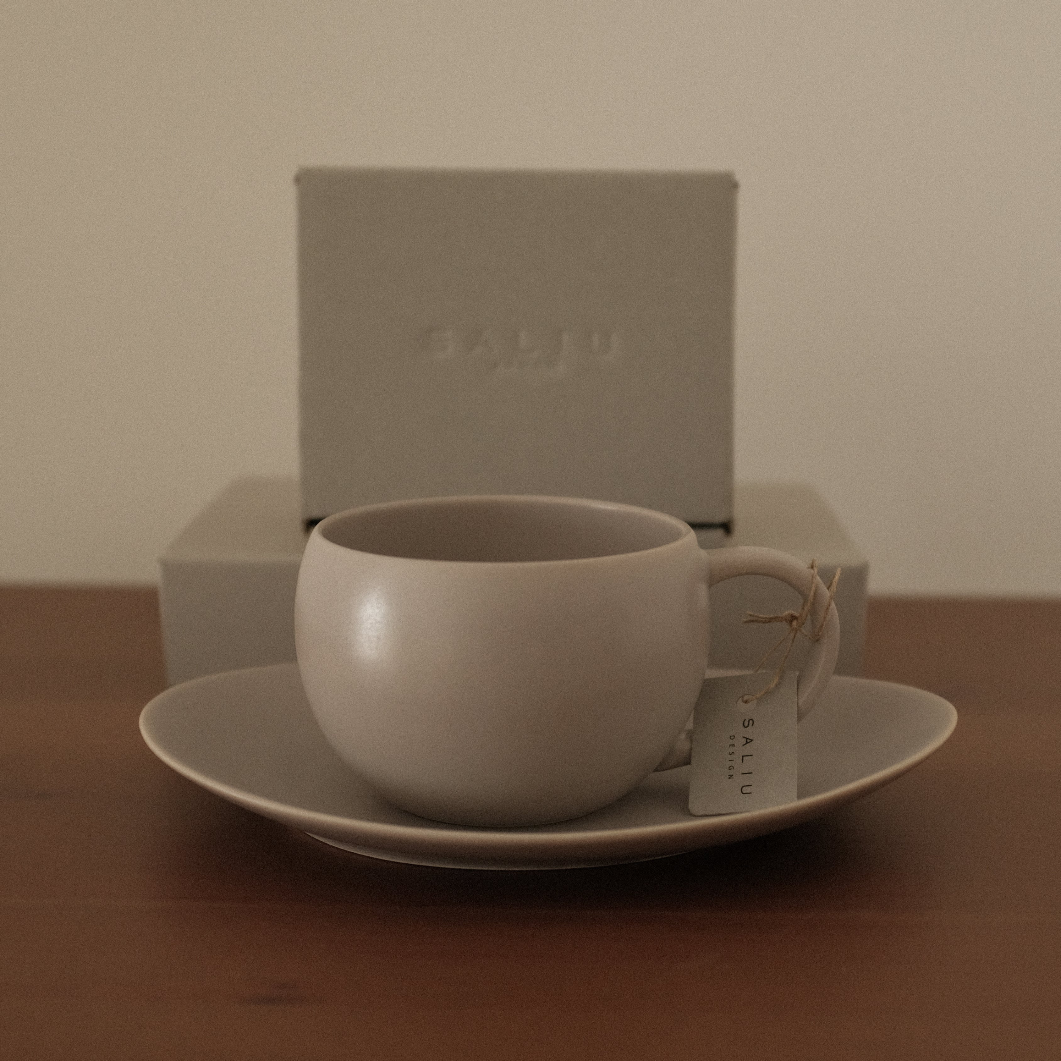 SALIU JAPAN Yui Mug and Tea Plate Gift Set Minoware
