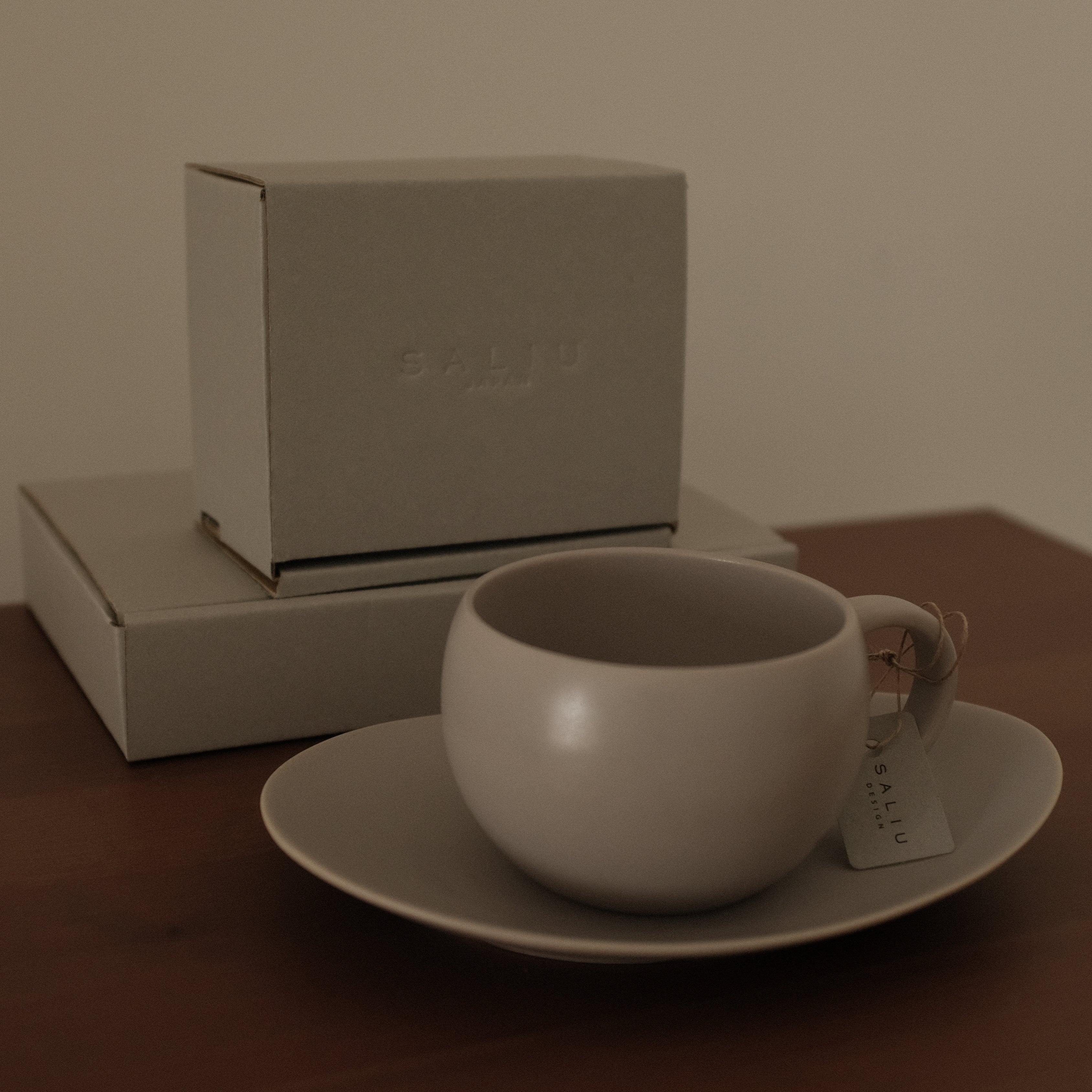 SALIU JAPAN Yui Mug and Tea Plate Gift Set Minoware