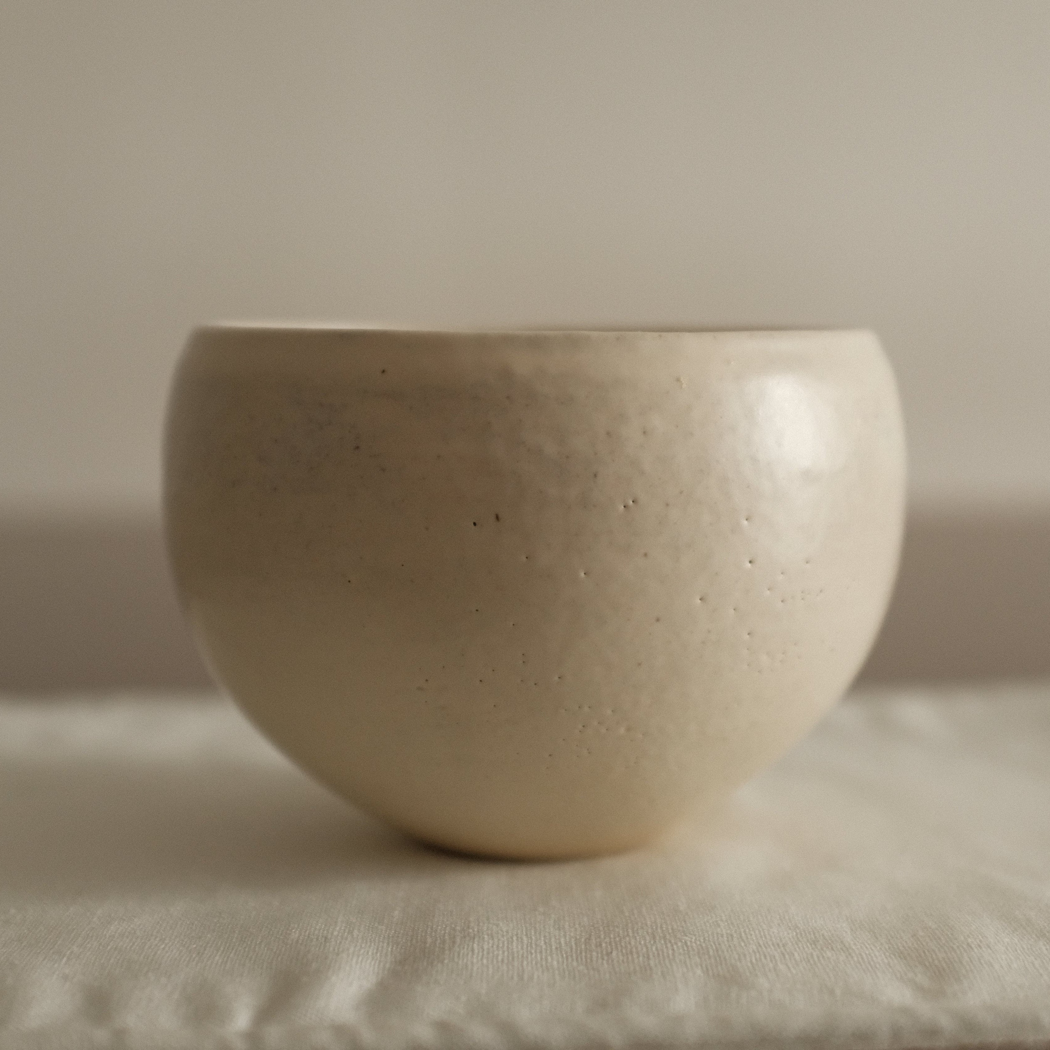 Yuli Handmade Snow White Round Egg Cup Powdered Glaze Underglaze Stoneware