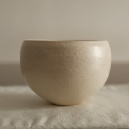 Yuli Handmade Snow White Round Egg Cup Powdered Glaze Underglaze Stoneware