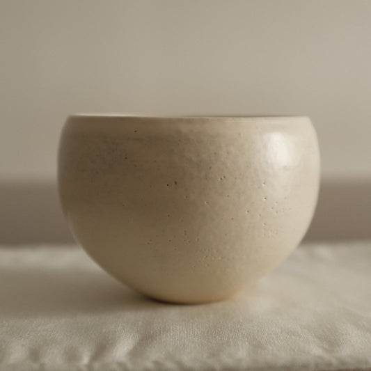 Yuli Handmade Snow White Round Egg Cup Powdered Glaze Underglaze Stoneware