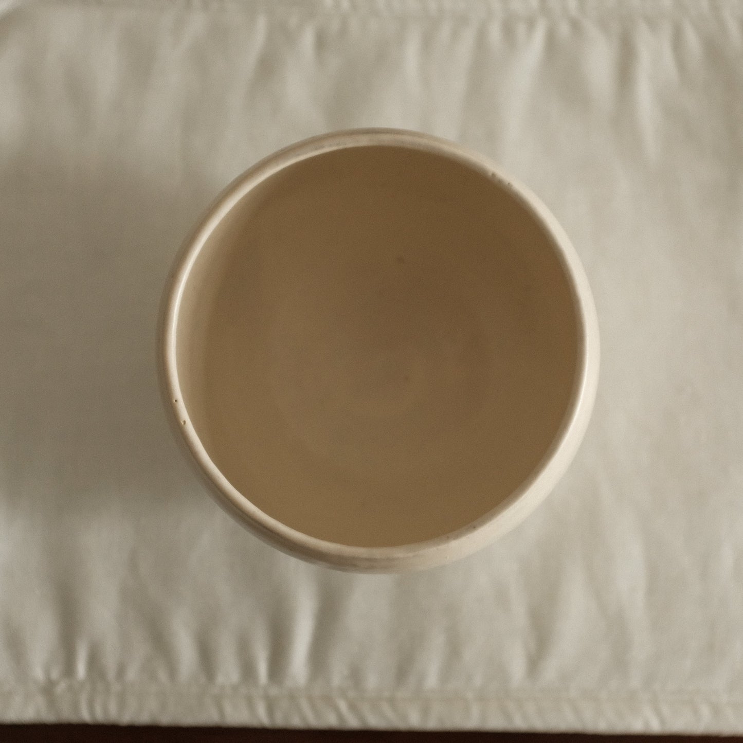 Yuli Handmade Snow White Round Egg Cup Powdered Glaze Underglaze Stoneware