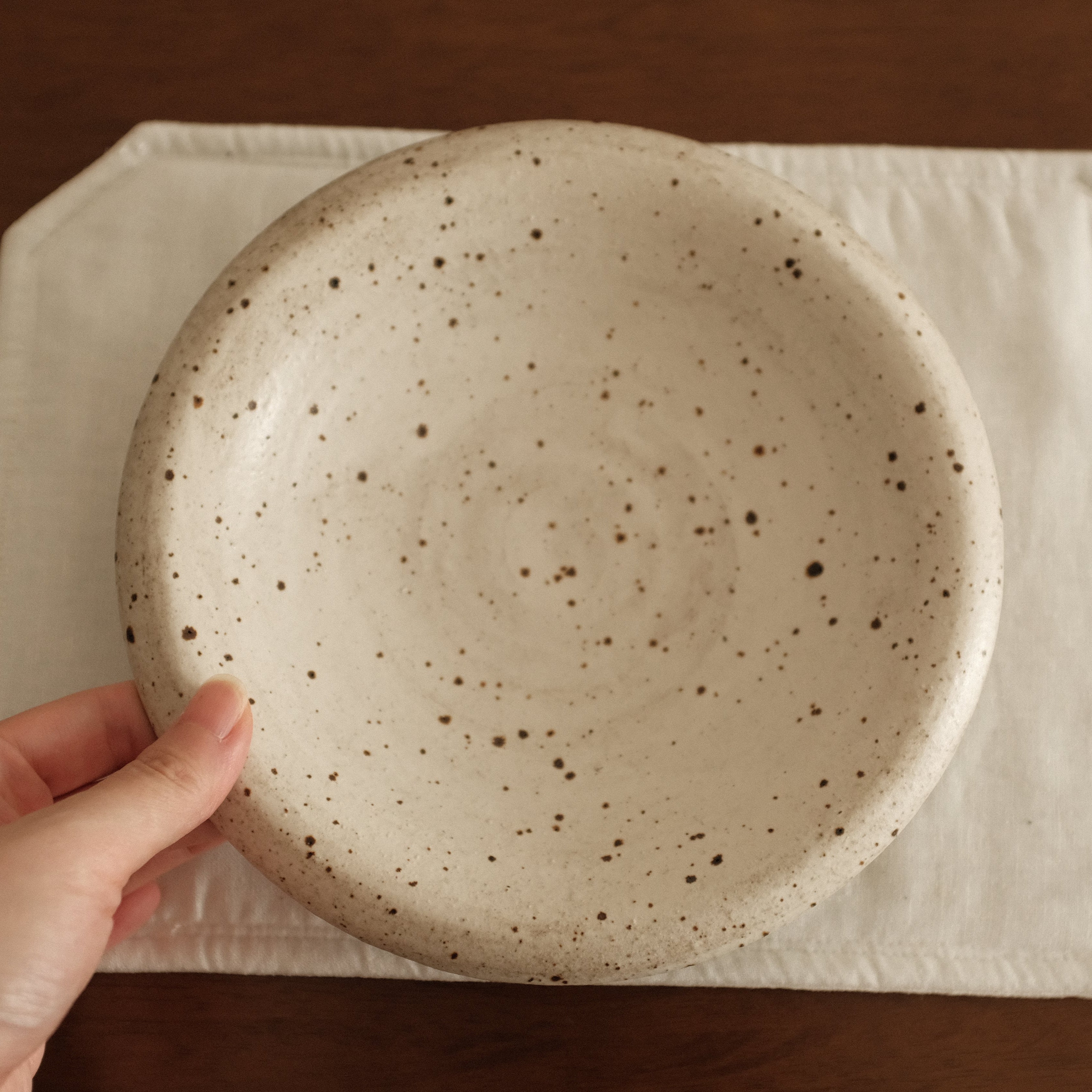 Yuli Handmade Speckled White Rolled Rim Deep Plate Dish Powdered Glaze Underglazed Stoneware