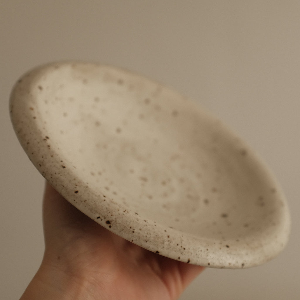Yuli Handmade Speckled White Rolled Rim Deep Plate Dish Powdered Glaze Underglazed Stoneware