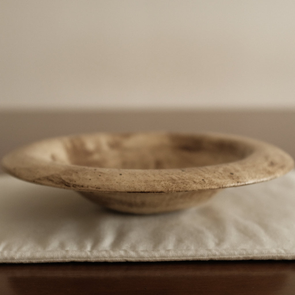 Yuli Handmade Speckled Mellow Brown Rolled Rim Deep Plate Dish Powdered Glaze Underglazed Stoneware