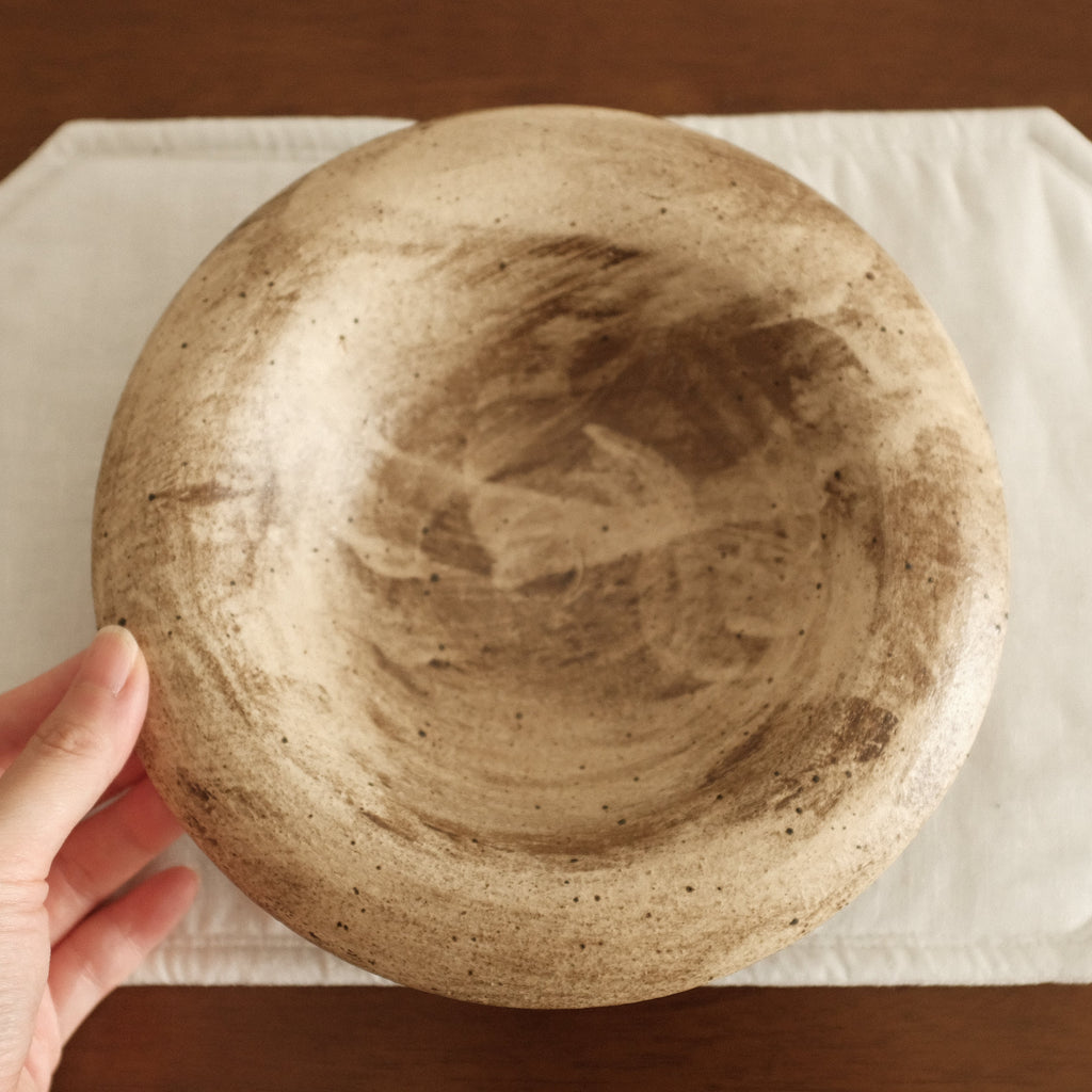 Yuli Handmade Speckled Mellow Brown Rolled Rim Deep Plate Dish Powdered Glaze Underglazed Stoneware