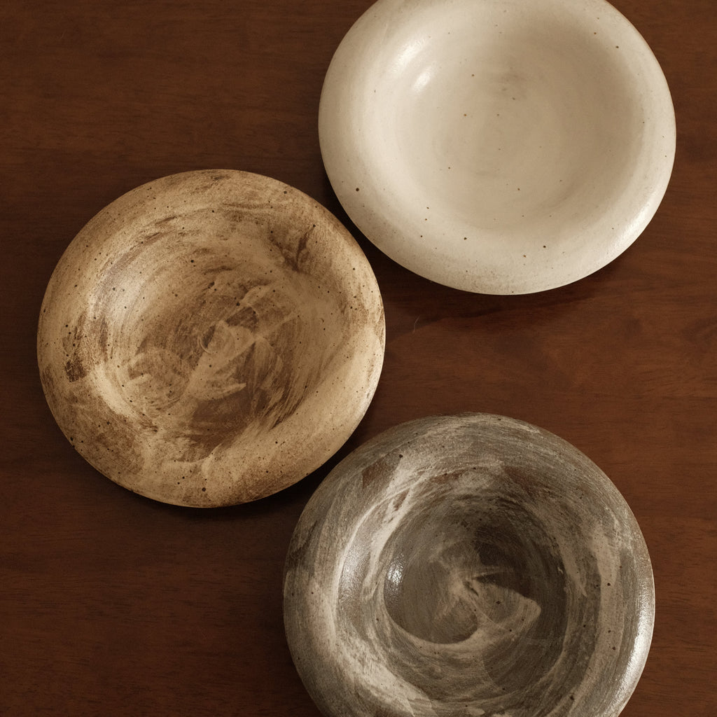 Yuli Handmade Speckled Grey White Rolled Rim Deep Plate Dish Powdered Glaze Underglazed Stoneware