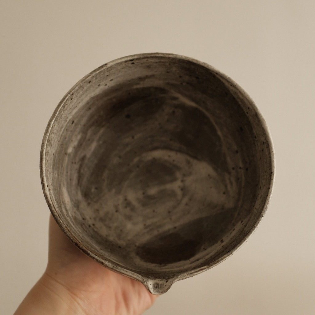 Yuli Handmade Speckled Grey White Katakuchi Chawan Matcha Bowl Powdered Glaze Underglaze Stoneware