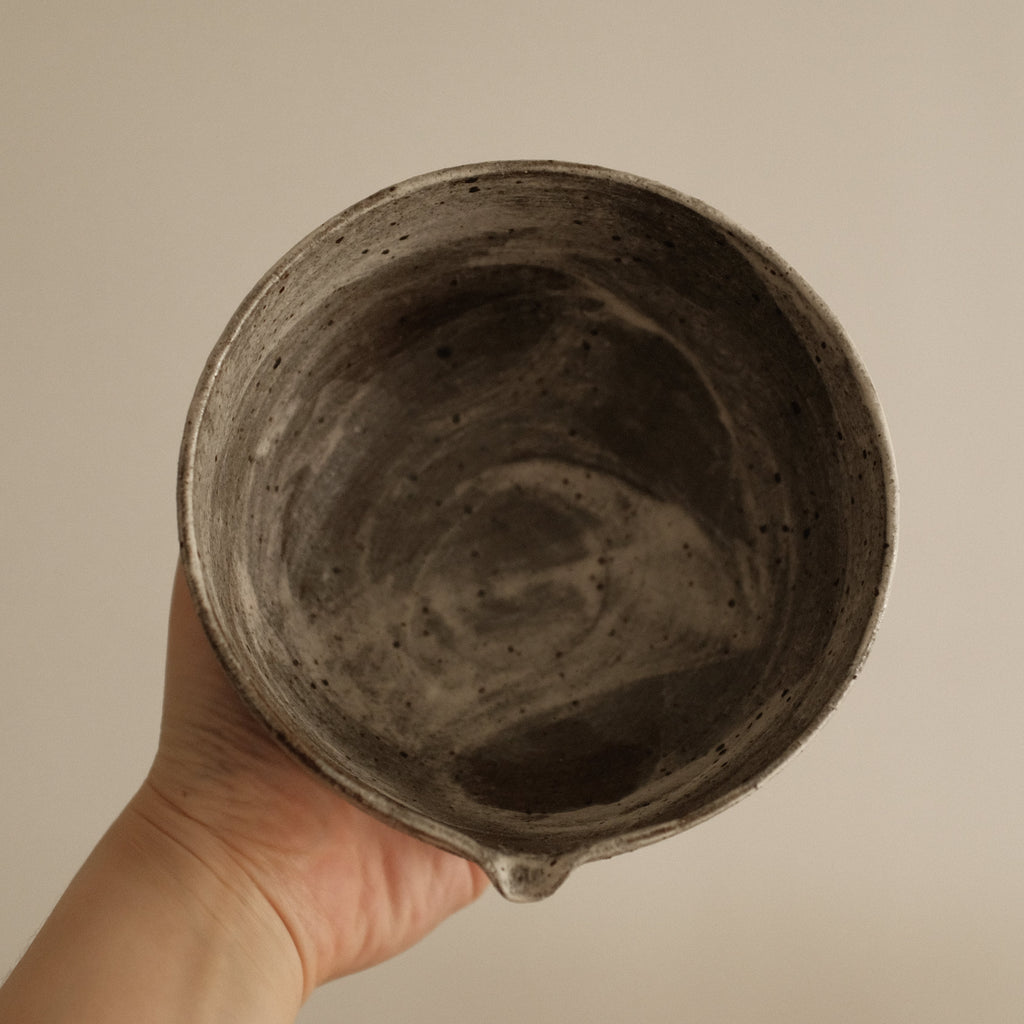 Yuli Handmade Speckled Grey White Katakuchi Chawan Matcha Bowl Powdered Glaze Underglaze Stoneware