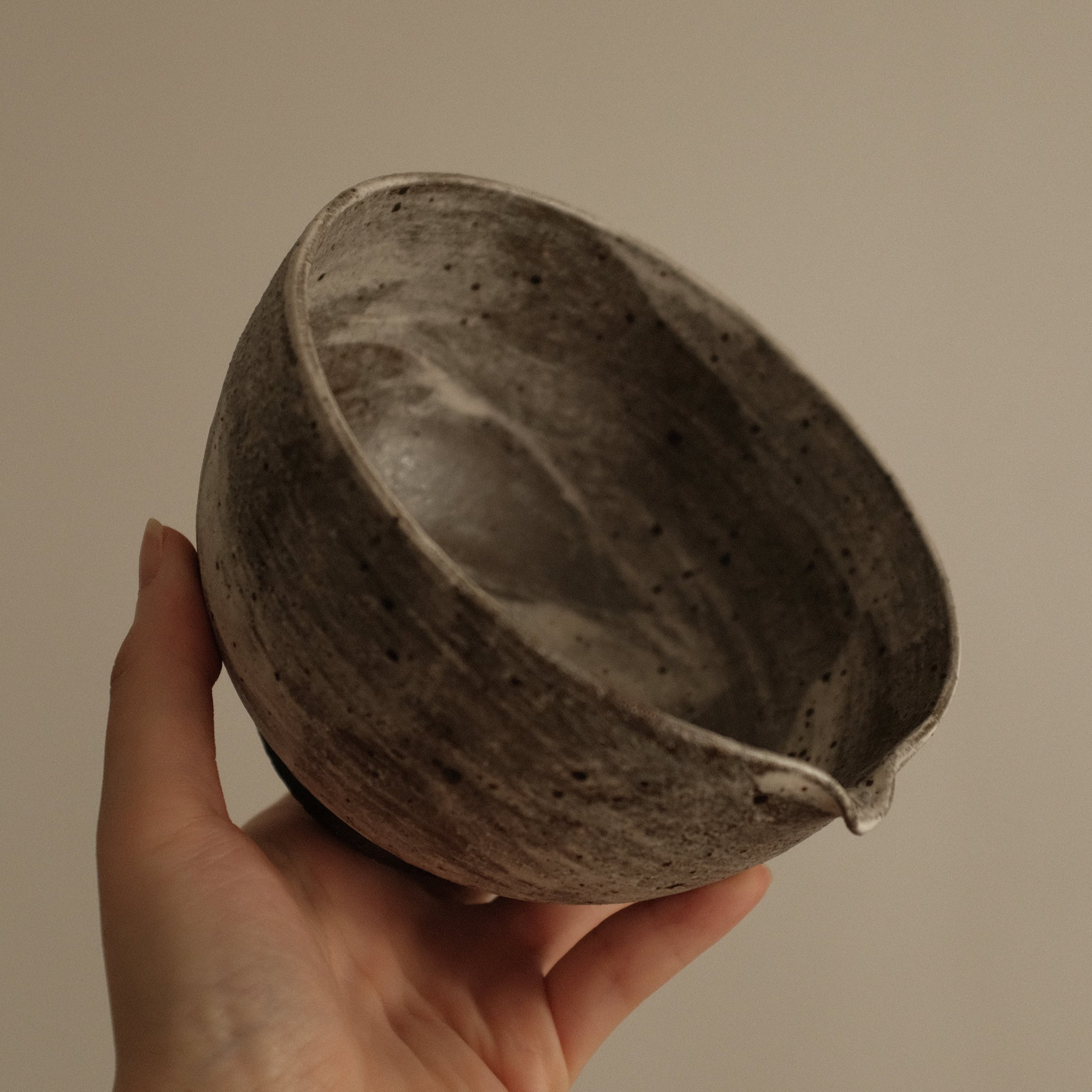 Yuli Handmade Speckled Grey White Katakuchi Chawan Matcha Bowl Powdered Glaze Underglaze Stoneware