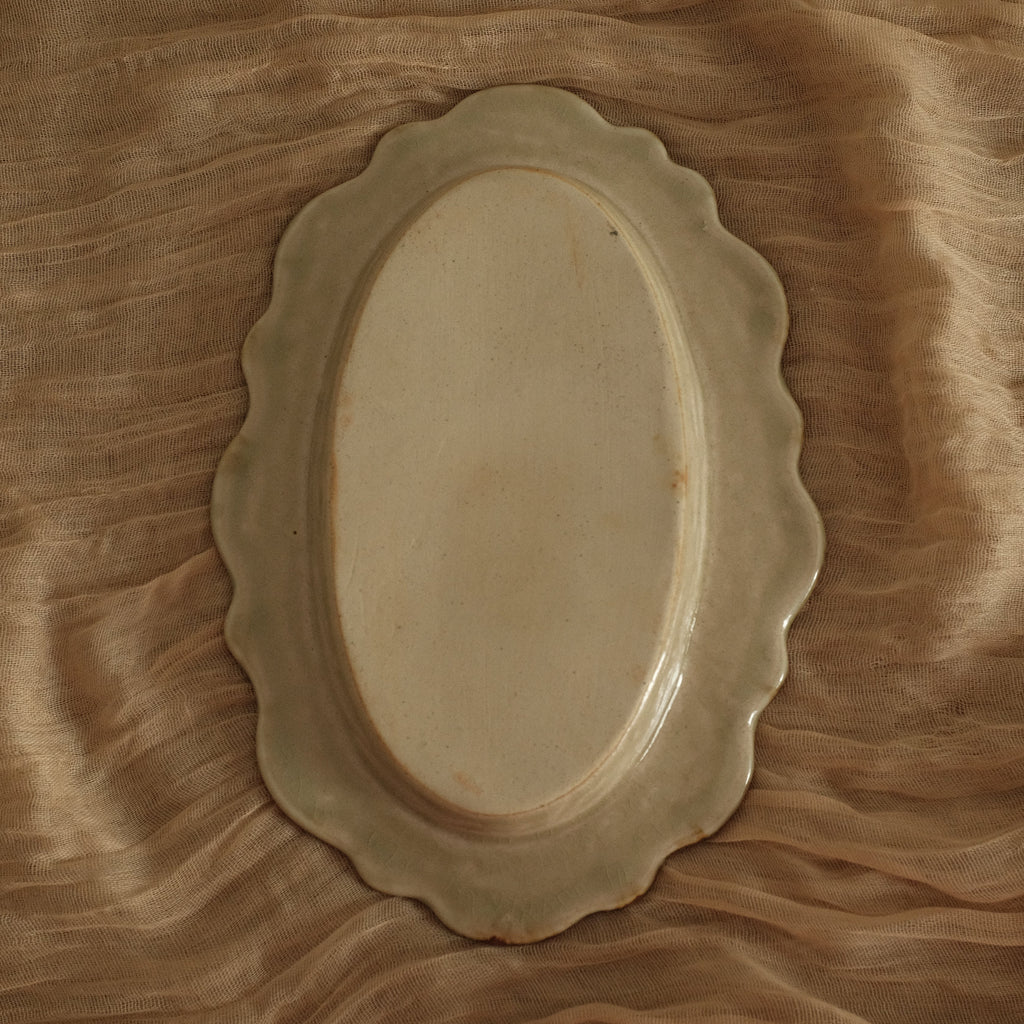 Annan Azure Retro Style Hand Painted Floral Rim Decorative Rabbit Bunny Pattern Plate Underglazed Stoneware Ceramic