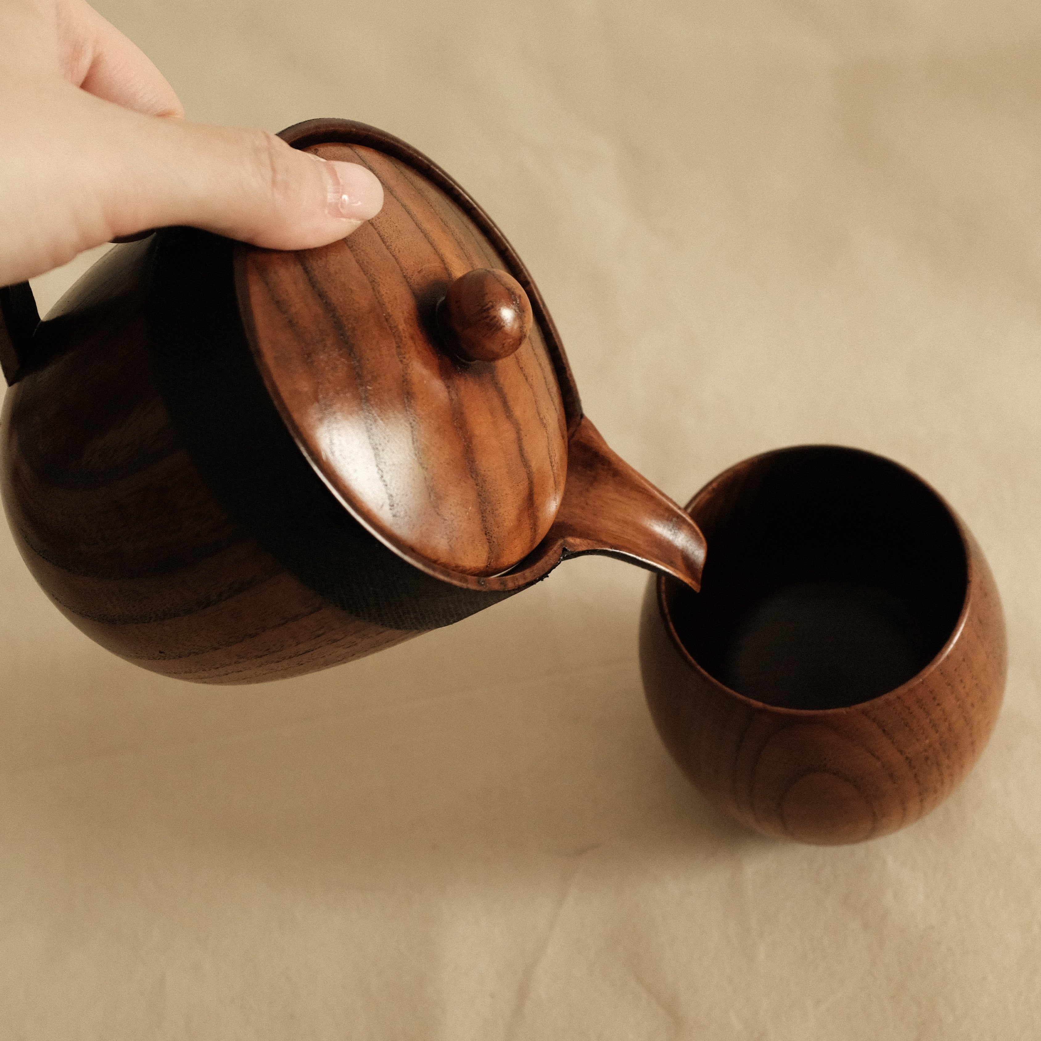 Asanuno Hemp Fabric Covered Wooden Teapot with Egg Shape Wooden Cup Norawan Set