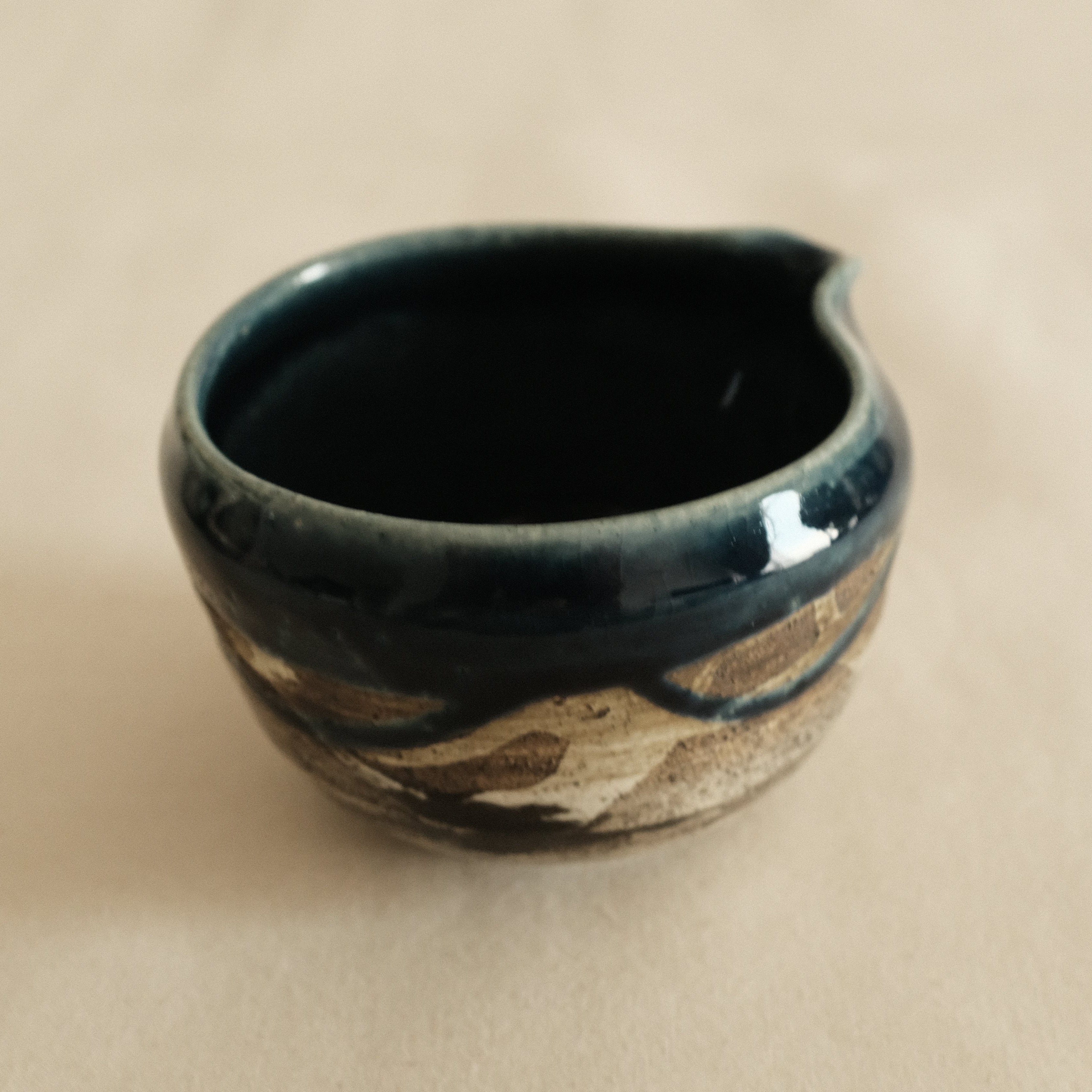 Hatsuichi Japan Ai Nagashi Dark Blue Katakuchi Chawan Matcha Bowl Minoware