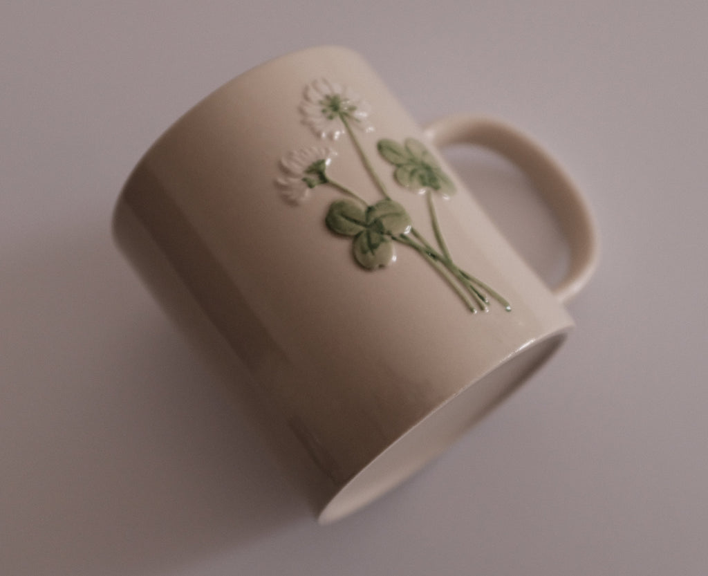 SUMMERIE Rustic Charm Whimsical Floral Chrysanthemum Relief Ceramic Mug
