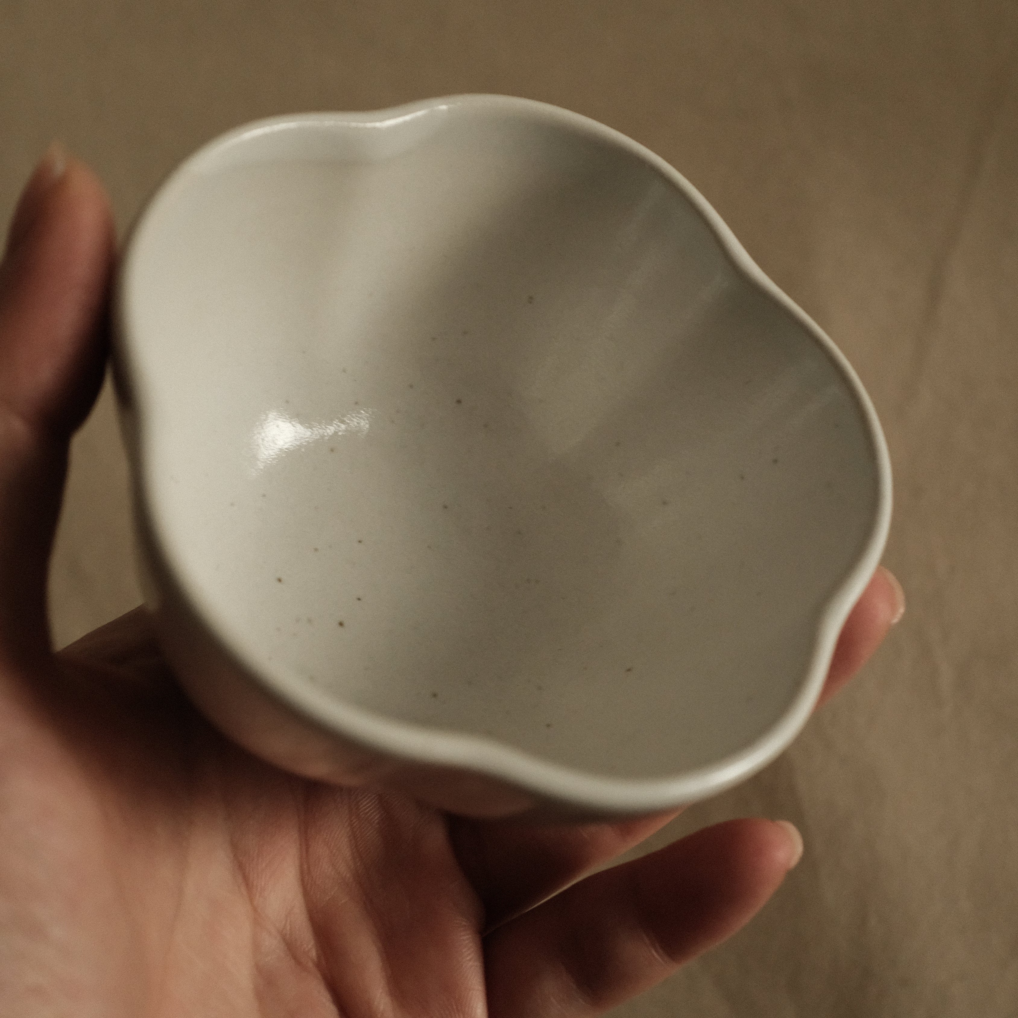 East Table Dolce Ume Plum Shape Yuki Snow White Small Bowl