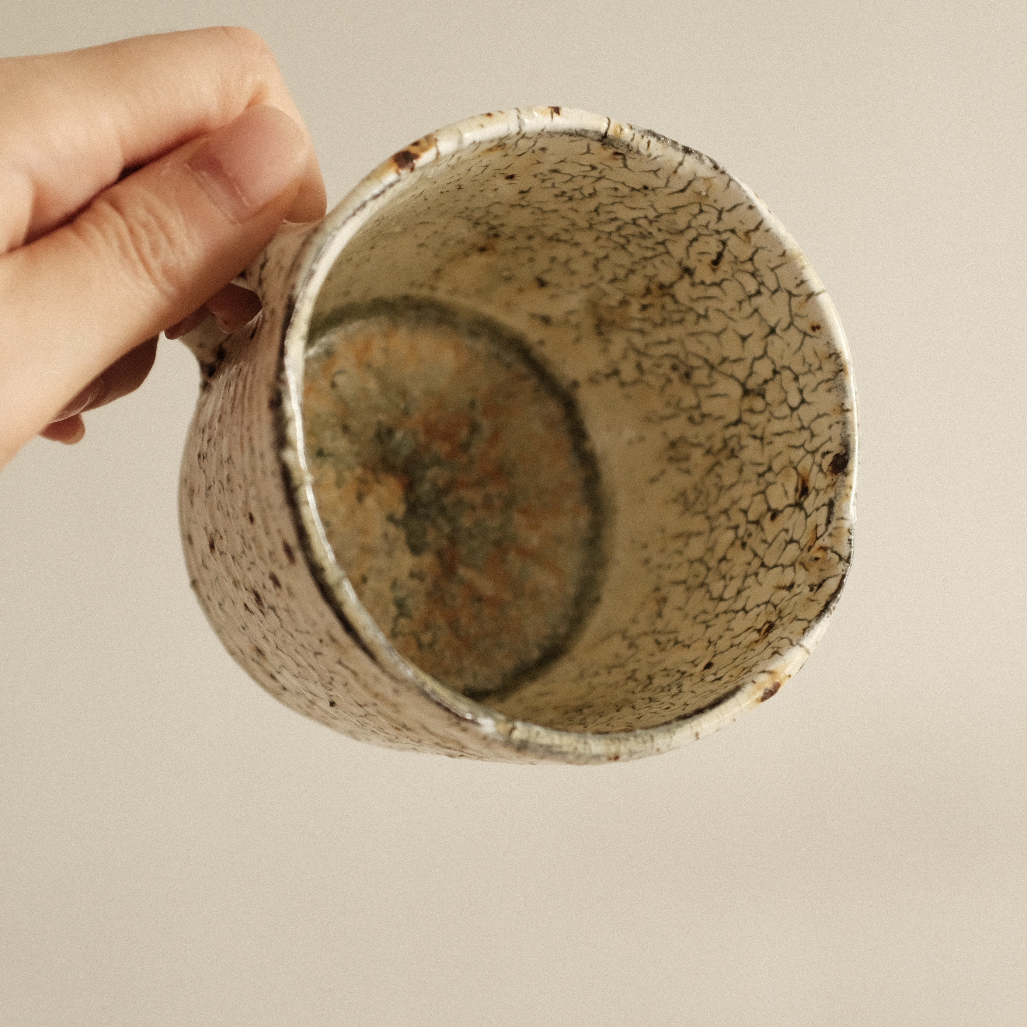 Kazuhito Yamamoto White Vidro Powdered Glaze Antique Mug