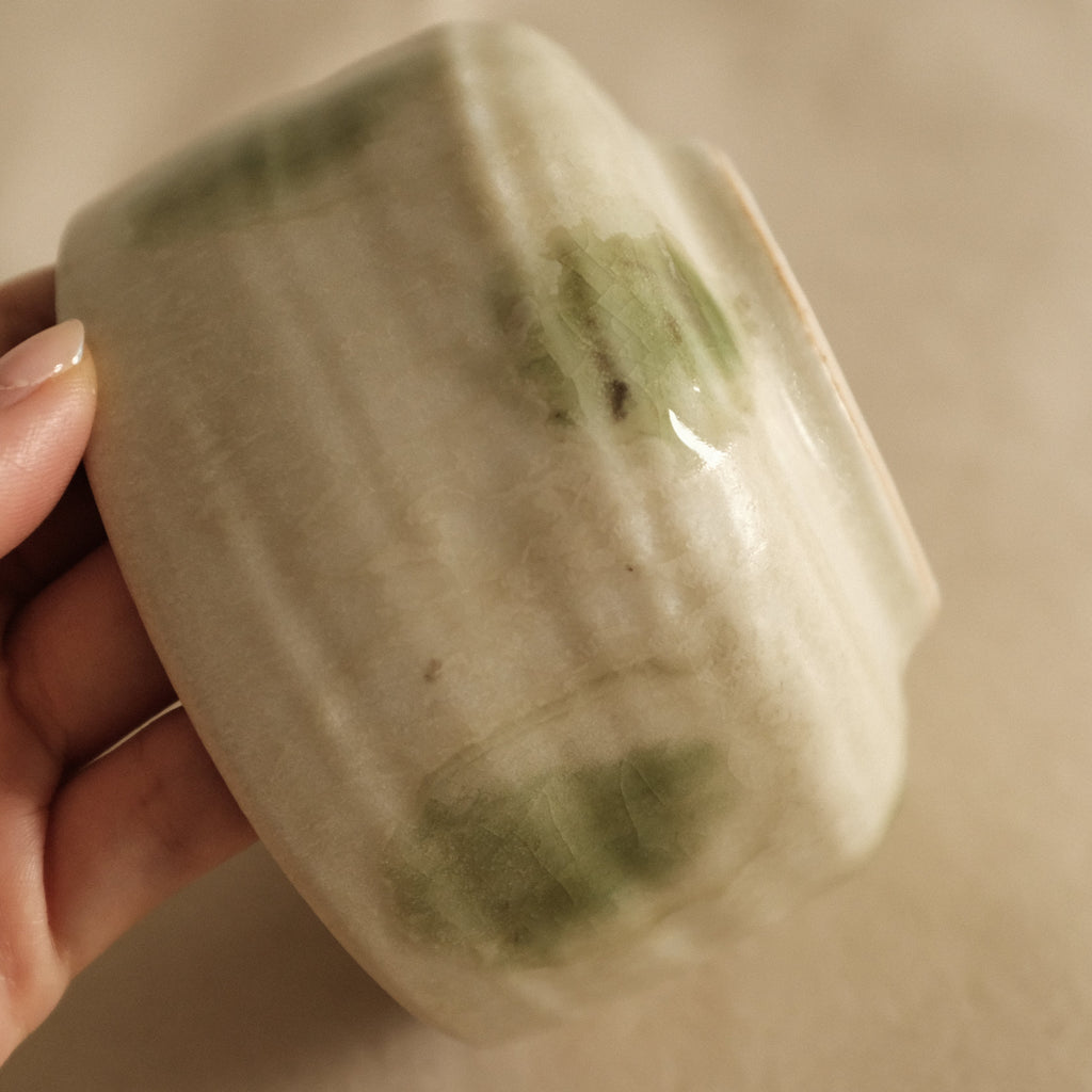 Wabi Sabi Oribe Green Mizutama Dots White Matcha Bowl