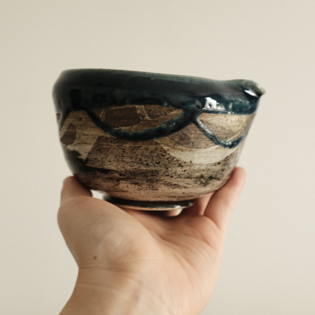Hatsuichi Japan Ai Nagashi Dark Blue Katakuchi Chawan Matcha Bowl Minoware