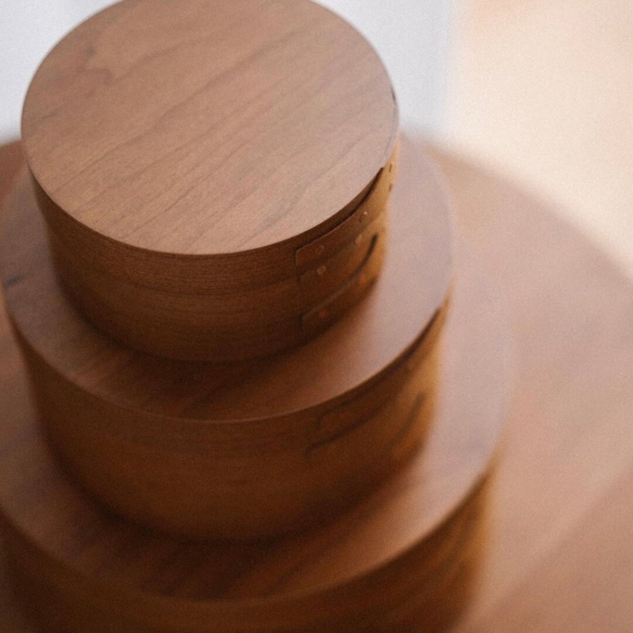 Homestead Japan Cherry Wood Shaker Round Box M Size