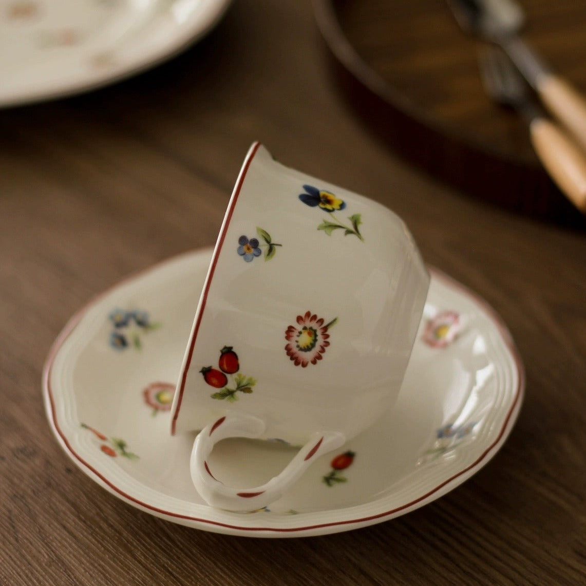 EMMA Spring Fleur Ivory Tea/ Coffee Cup with Saucer Set