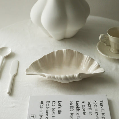 APHRODITE Retro Sea Shell Ivory Ceramic Dish