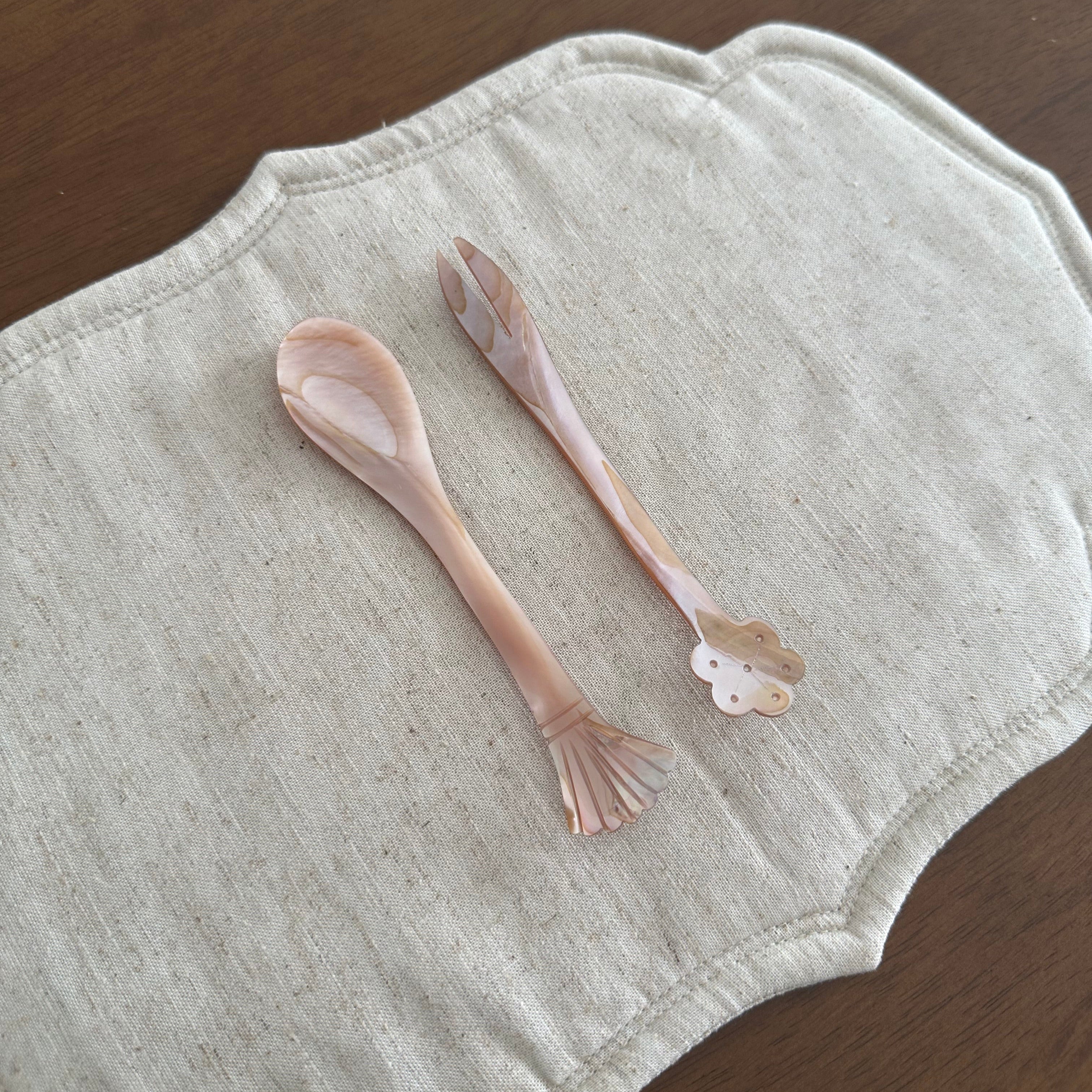 PEARLE Pink Beige Pink Mother of Pearl Flower Pattern Tip Spoon Fork 12 cm Dessert Coffee Cake Cutlery Flatware