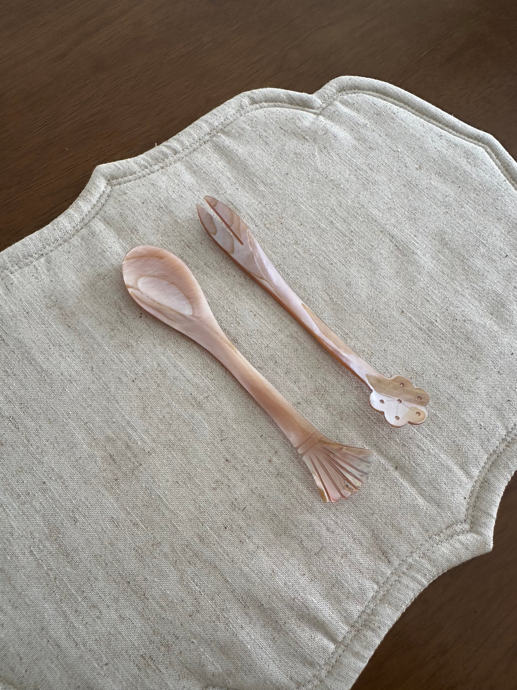 PEARLE Pink Beige Pink Mother of Pearl Flower Pattern Tip Spoon Fork 12 cm Dessert Coffee Cake Cutlery Flatware