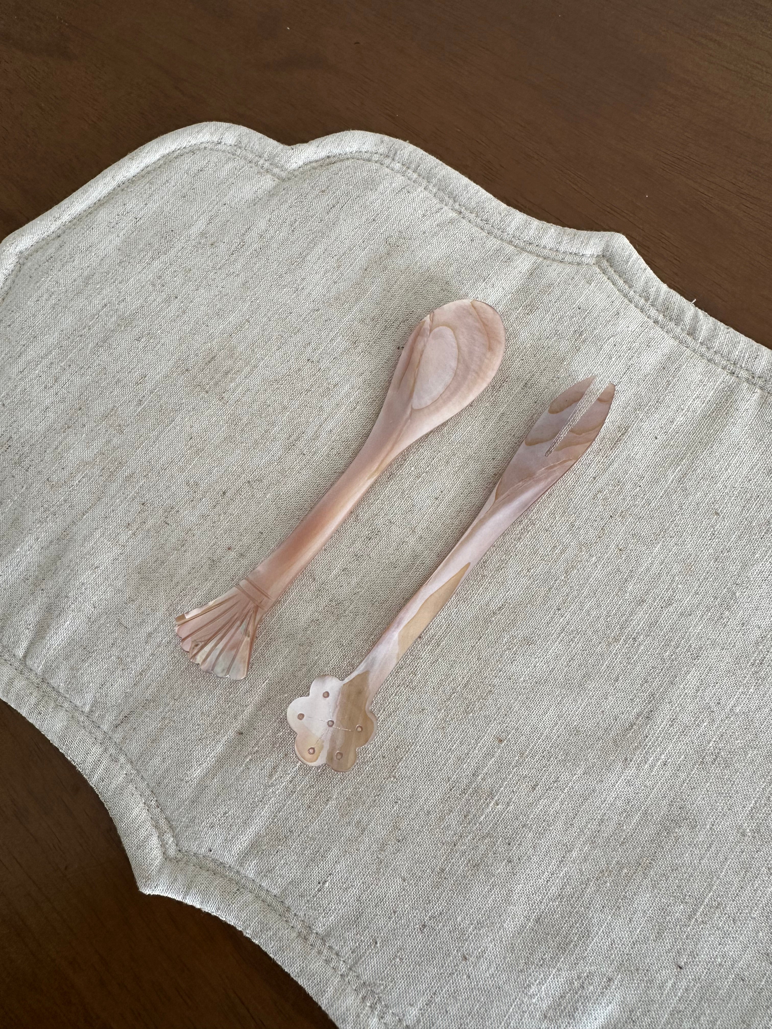 PEARLE Pink Beige Pink Mother of Pearl Flower Pattern Tip Spoon Fork 12 cm Dessert Coffee Cake Cutlery Flatware