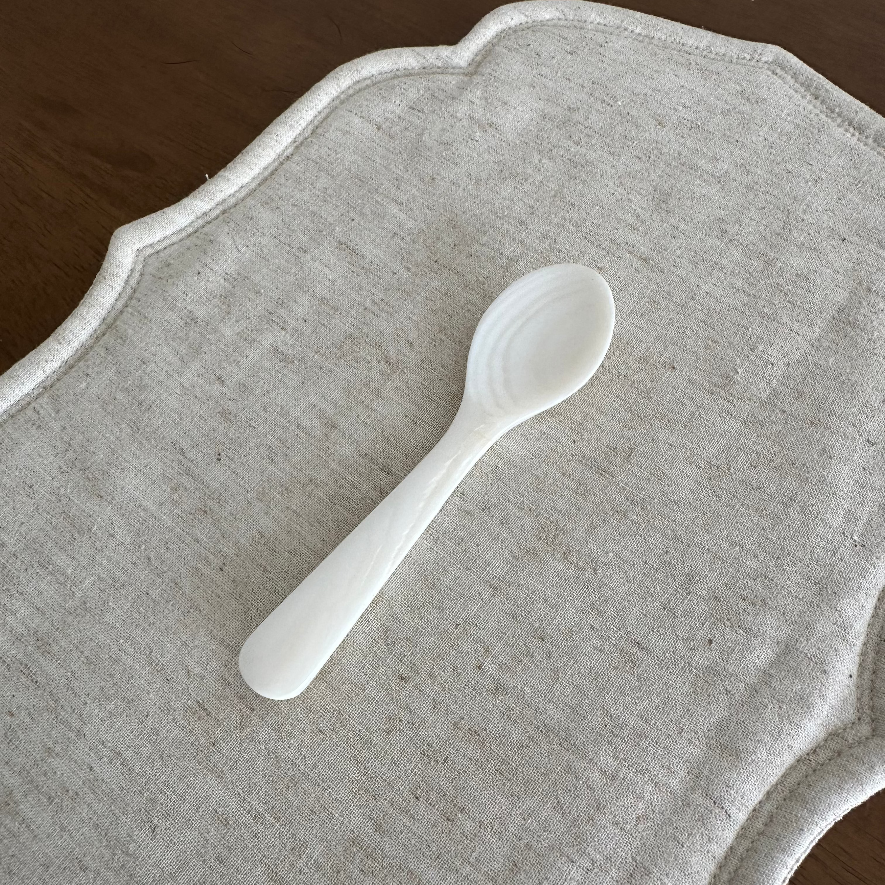 PEARLE Off White Mother of Pearl Spoon Fork Knife 12cm Dessert Coffee Cake Cutlery Flatware