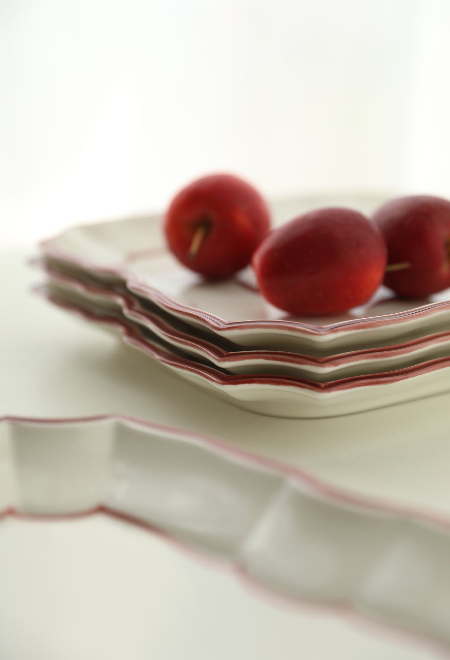 LA MELA Take a Bite of Red Apple Retro Hand Painted Underglazed Ceramic Square Plate