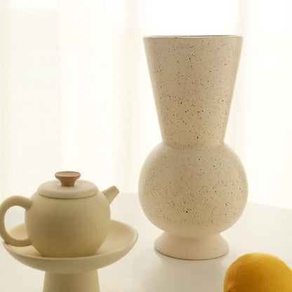 CHARLOTTE Retro Ivory Cream Spotted Ceramic Vase