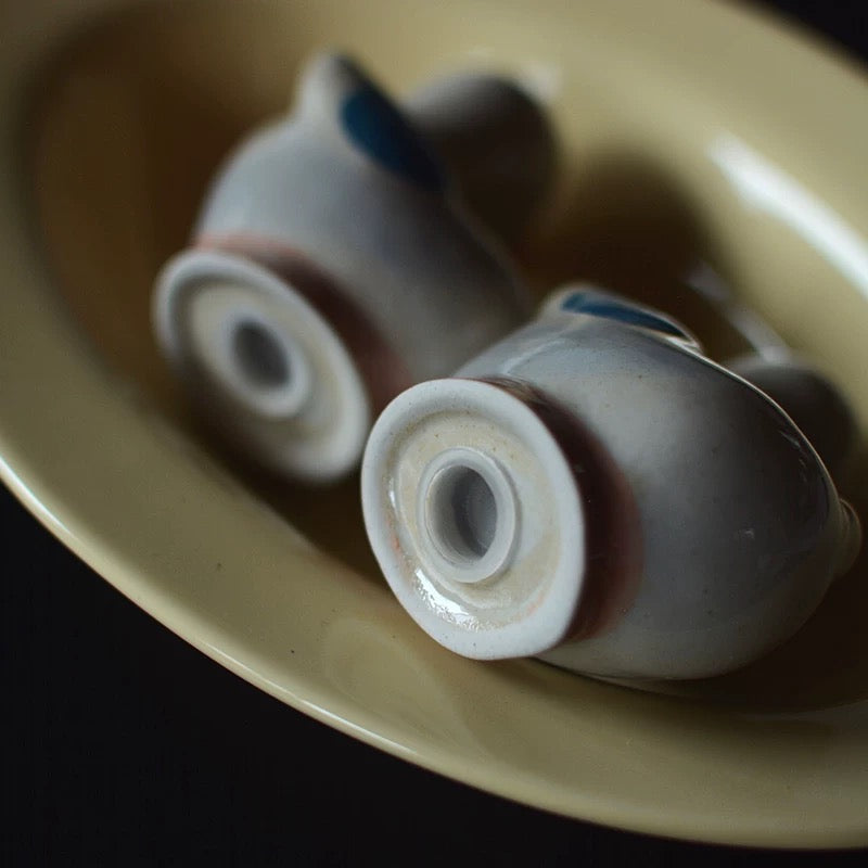 DAISY Duck Retro Ceramic Salt Pepper Condiment Shaker Bottle Duo Set