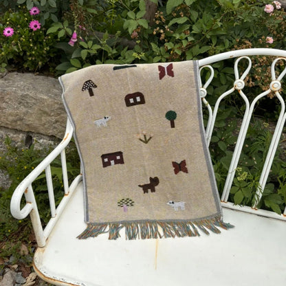 LUCIENNE Countryside View Whimsical Retro Style Decorative Knitted Tapestry Blanket with Fringe