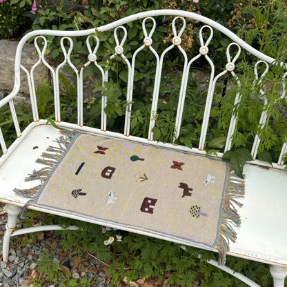 LUCIENNE Countryside View Whimsical Retro Style Decorative Knitted Tapestry Blanket with Fringe