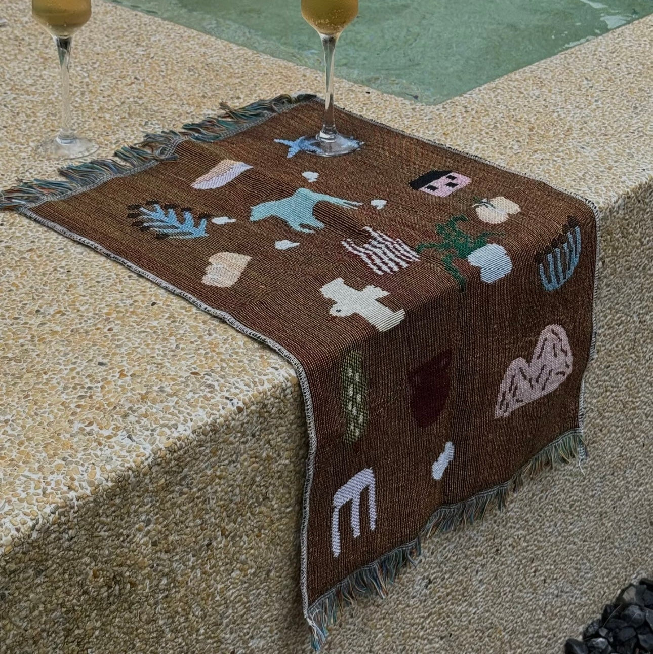 MAISIE Brown Pony Whimsical Retro Style Decorative Knitted Tapestry Blanket with Fringe