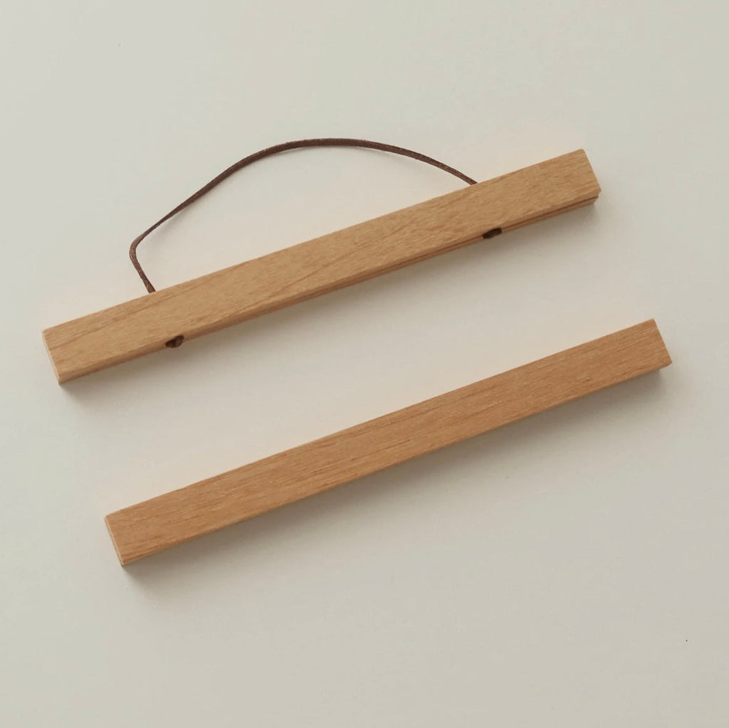 SIENNA Magnetic Teak Wood Hanging Scroll Poster Hanger Damage-Free