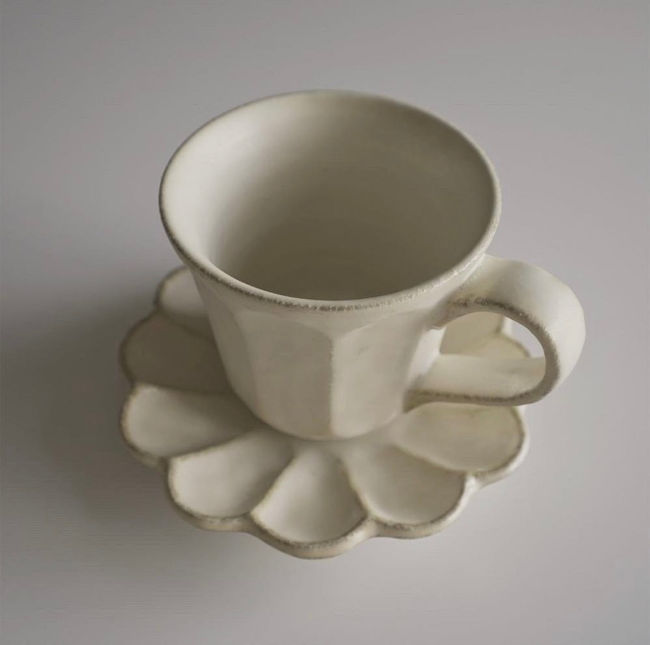 Kaneko Kohyo Rinka Mug and Saucer White