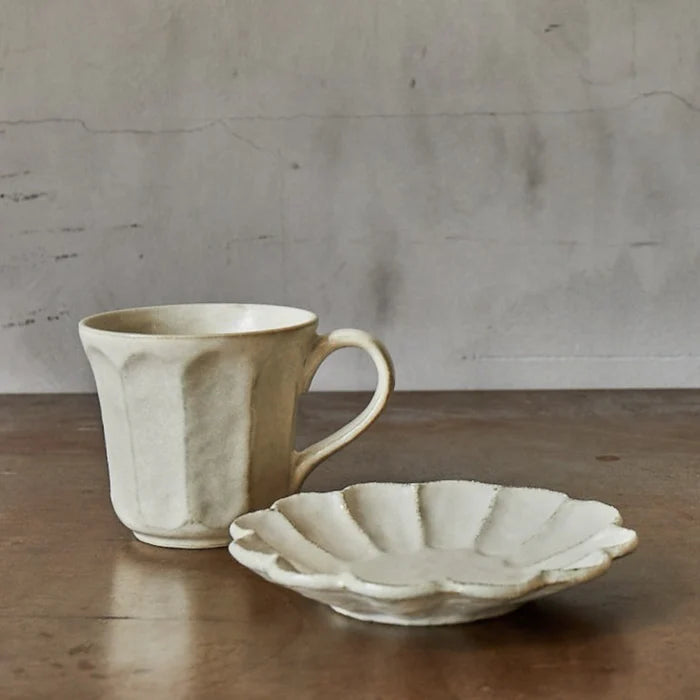 Kaneko Kohyo Rinka Mug and Saucer White