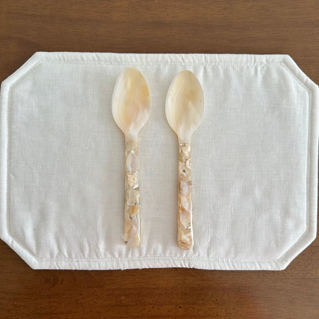 PEARLE White Mother of Pearl Beige White Handle Spoon 15.5 cm Cutlery Flatware